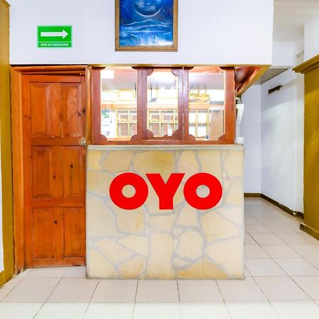 Oyo Hotel La Luna, Templo De Santo Domingo De Guzman San Cristobal de las Casas Ngoại thất bức ảnh